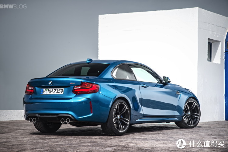 凶猛外观加强劲动力：BMW 宝马 正式发布 M2车型
