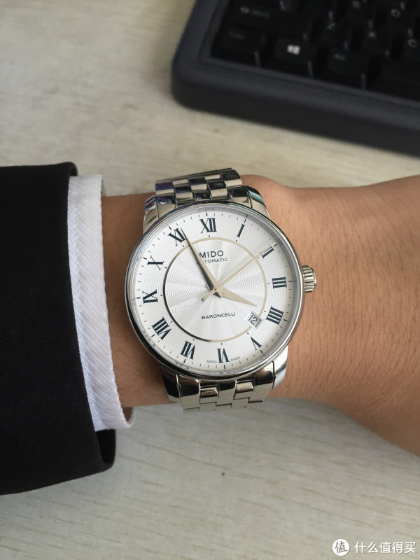 送给自己24岁的礼物:mido 美度 贝伦赛丽系列 自动机械男表 m8600.4.