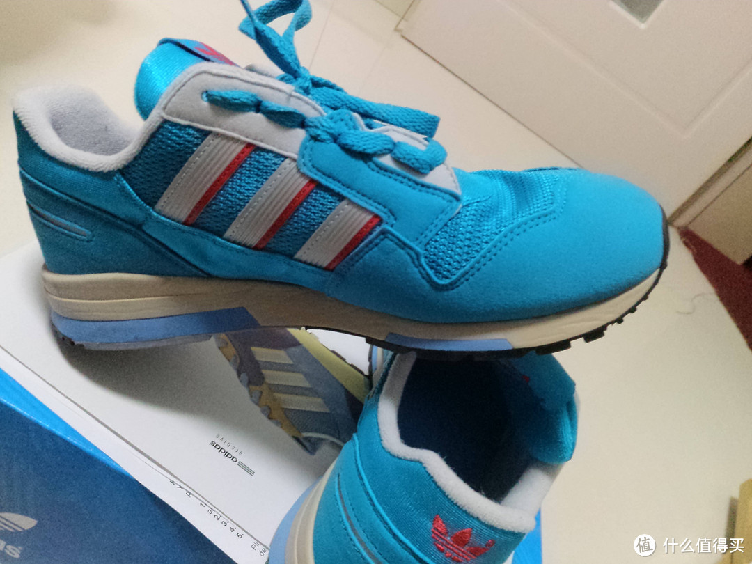 英国阿迪官网购入 adidas 阿迪达斯 ZX420复古鞋 B44431