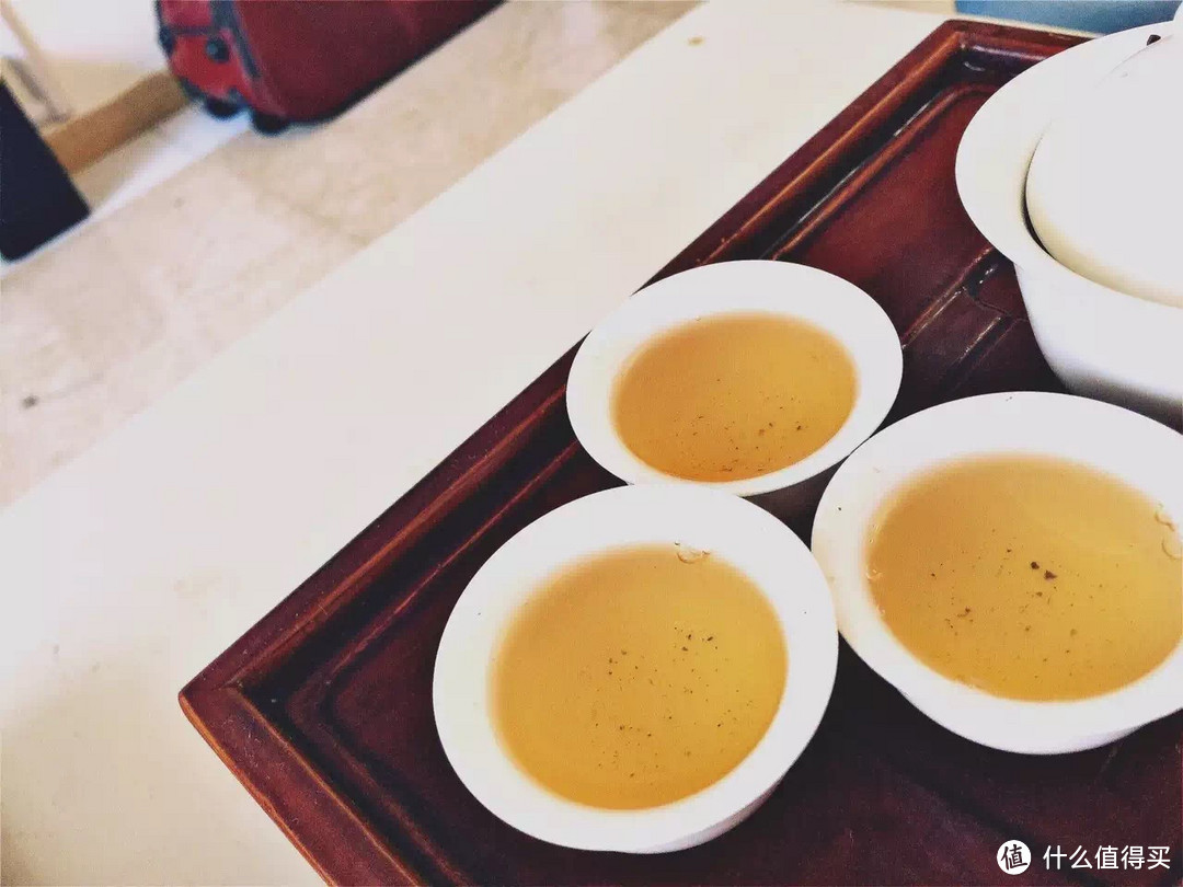 秋来人意倦 但饮一杯无？给大家介绍介绍潮州功夫茶的茶具