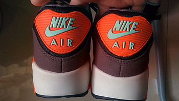 大妈首晒：为 Nike 耐克 Air Max 90 Essential 跑鞋 剁手