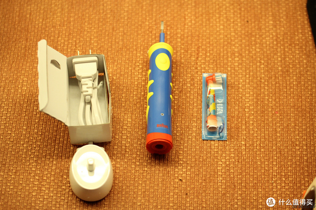 熊孩子刷牙新伙伴- 欧乐B 儿童电动牙刷对比评测