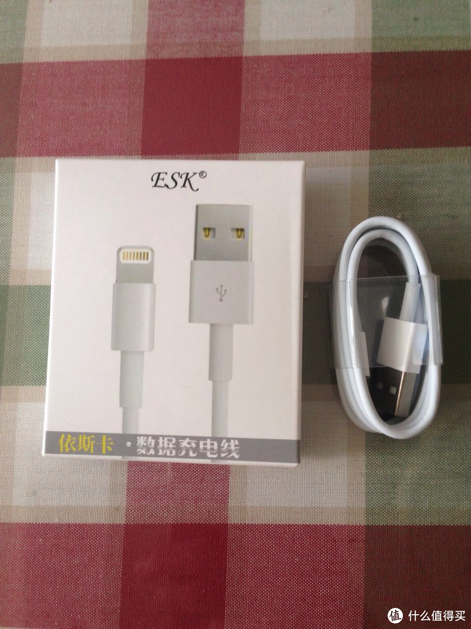 便宜也有好货：ESK 苹果数据充电线