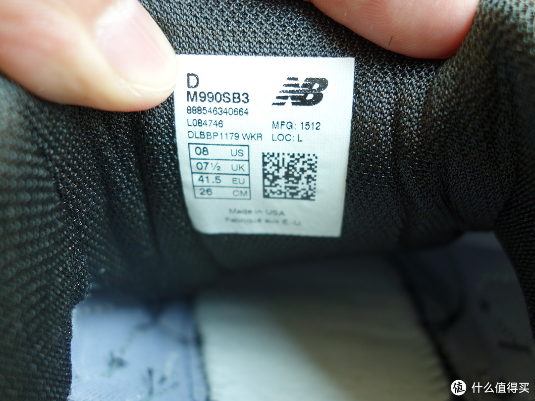 一双奇葩拖鞋：New Balance M990V3 男款跑步鞋