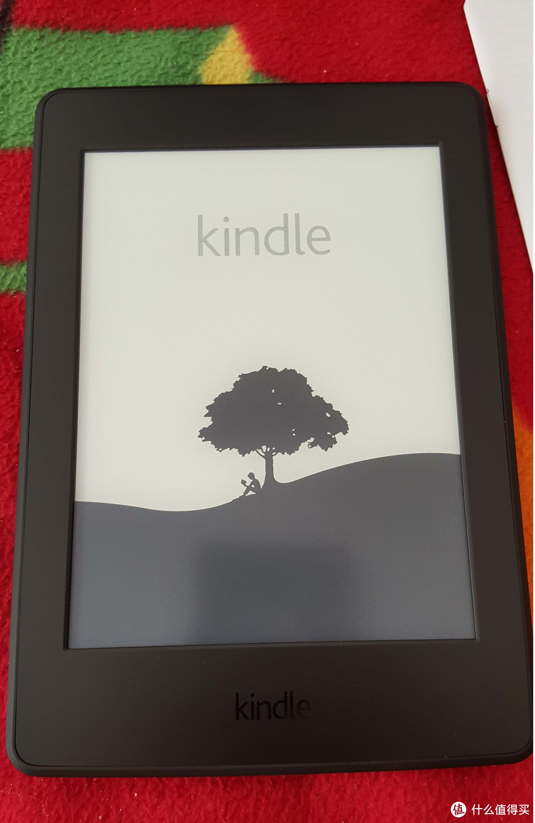 亚马逊Kindle Paperwhite 3 开箱 屏幕翻页闪屏测试
