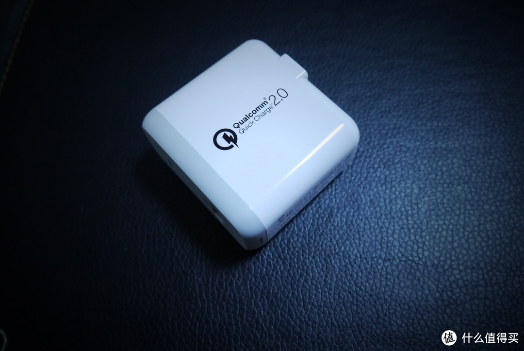 Anker 18W 第二代高通QC2.0单口USB智速充电器插头 & Anker 苹果MFI认证尼龙数据线