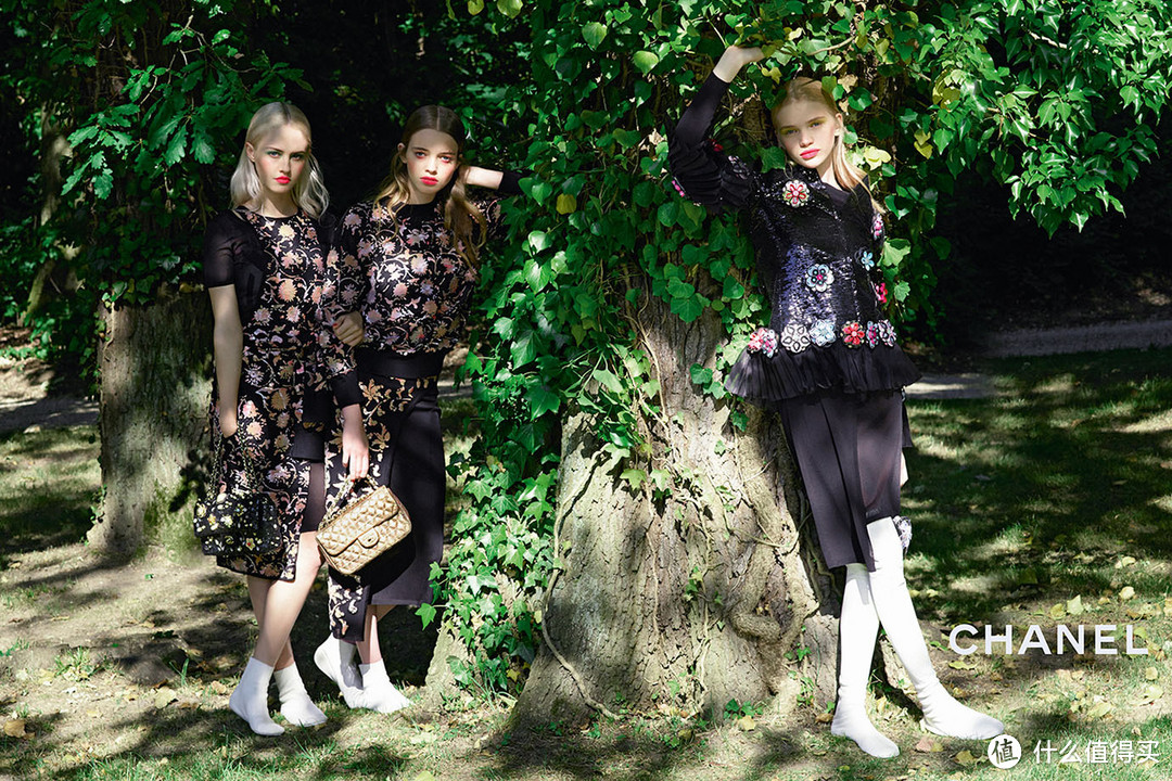 庭院里的怡人色彩:Chanel Cruise 2016 度假系列 广告硬照 曝光