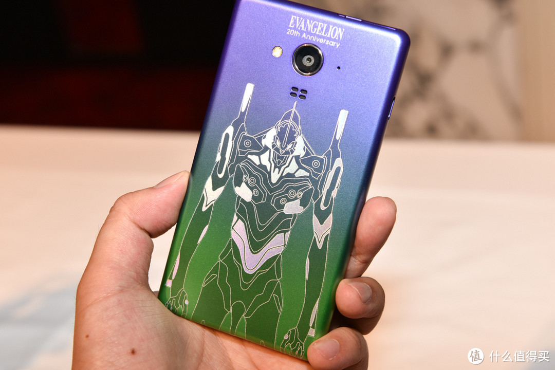 初号机强力来袭:eva 20周年限定版手机 正式亮相 11月2日开抢