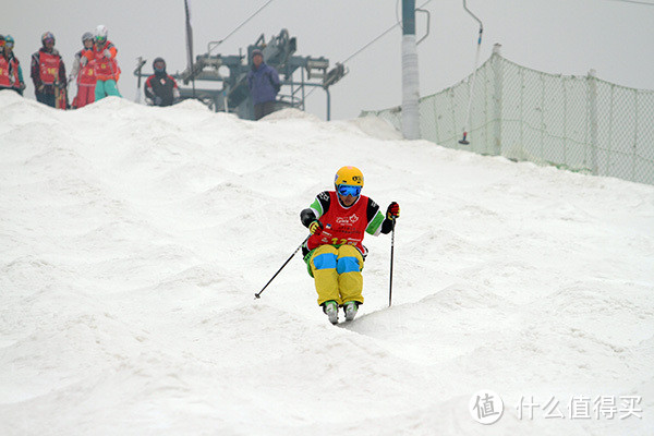 雪卡小涨100元：南山滑雪卡开始预售