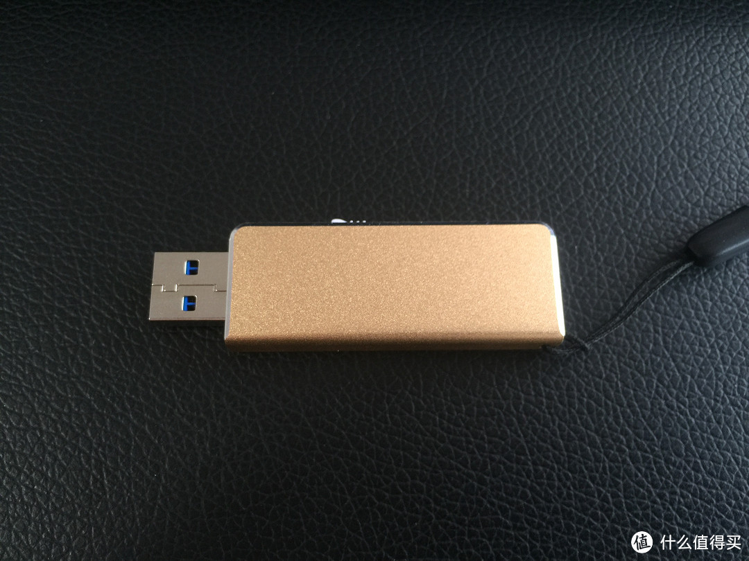 史上最便宜的土豪金 — 台电科技16GB 极速系列 USB3.0及U盘系统安装教程