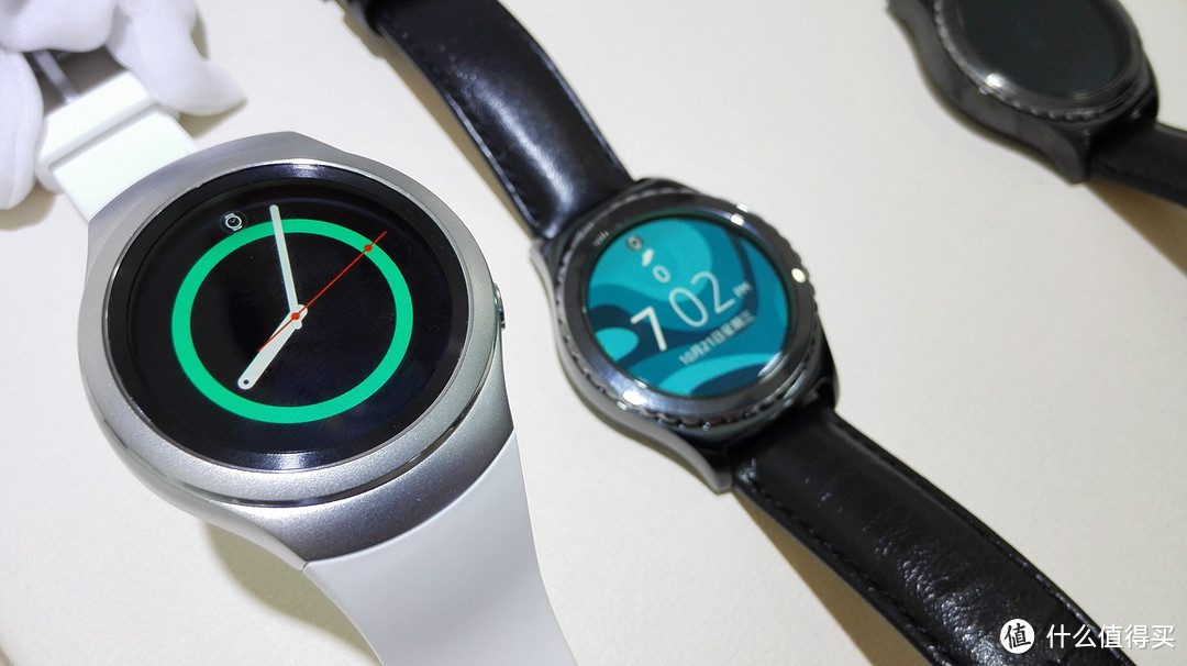 旋转的魅力：SAMSUNG 三星 Gear S2 智能手表国行版开启预售 售价2198元起