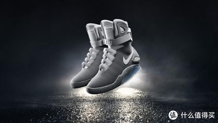 虚拟变成现实：NIKE 耐克 正式发布 可自动系鞋带的 NIKE Mag