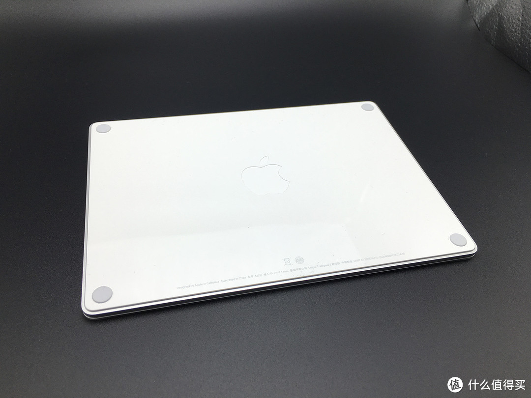 #首晒#全线加持压力感应 — 苹果全新 Magic Trackpad2 开箱试用