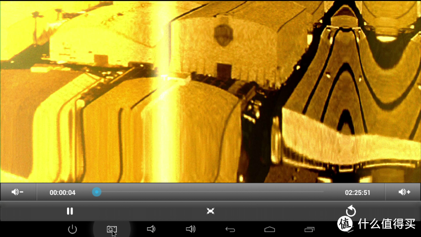 小有余而亮不足的掌中大屏：PaPa Pa01 微型投影仪众测报告