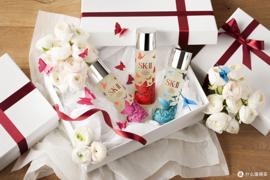 勇气+坚持+鼓励＝蜕变：SK-II 发布 圣诞限量Wings of Change 系列 神仙水