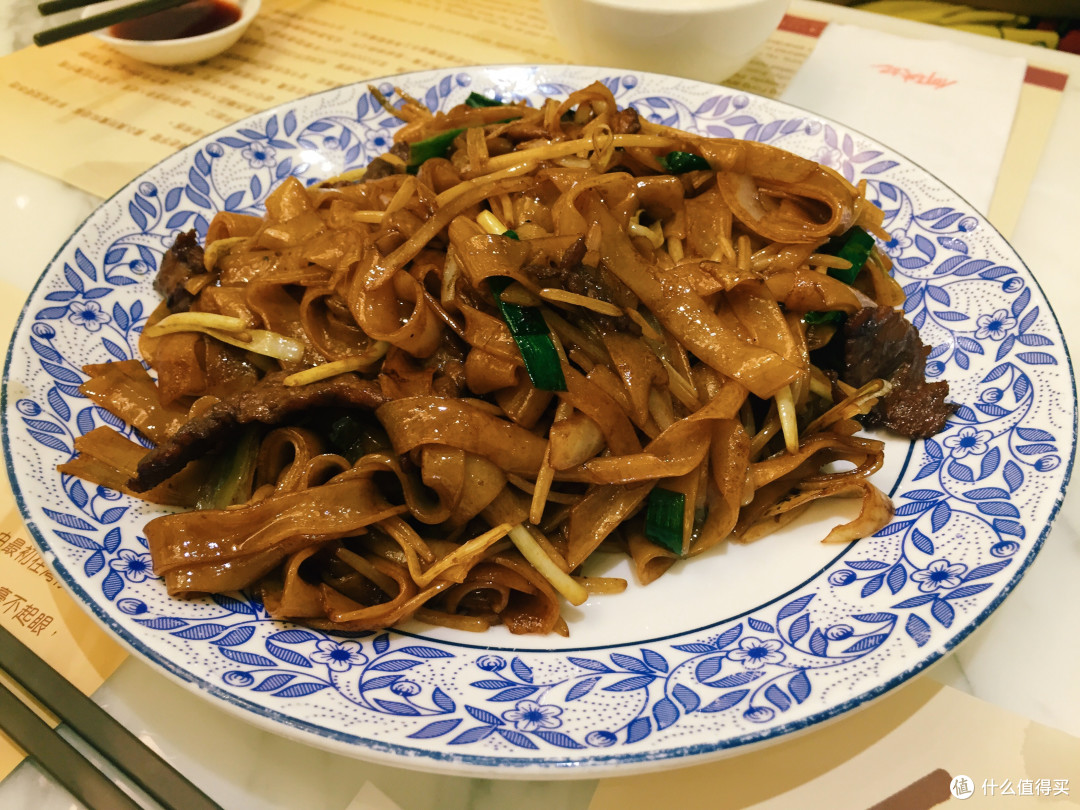 众人皆知的干炒牛河 众人皆知的干炒牛河