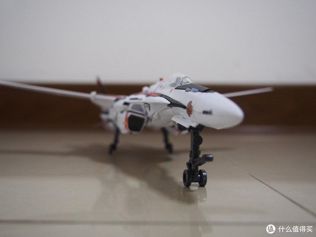 BANDAI 万代 超时空要塞 VF—25F（拼装版）开箱拼装