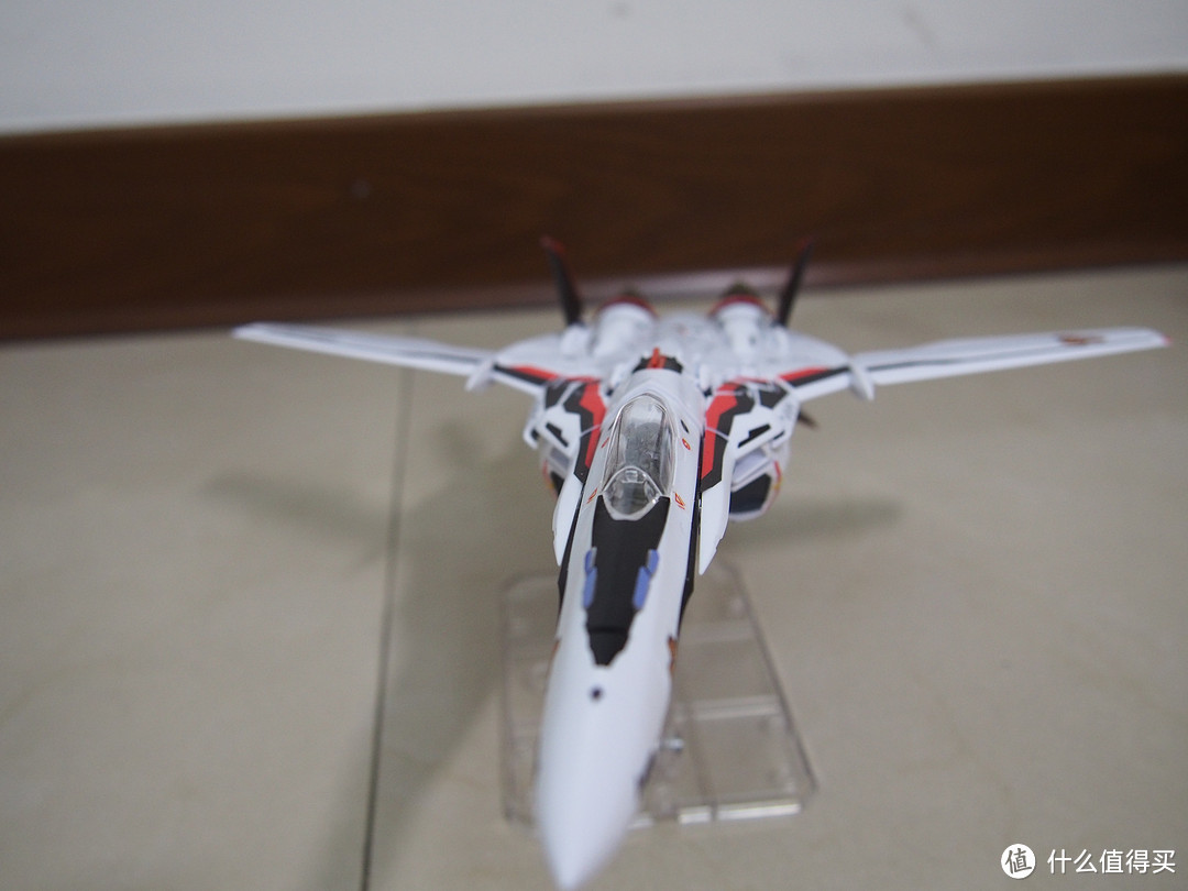 BANDAI 万代 超时空要塞 VF—25F（拼装版）开箱拼装