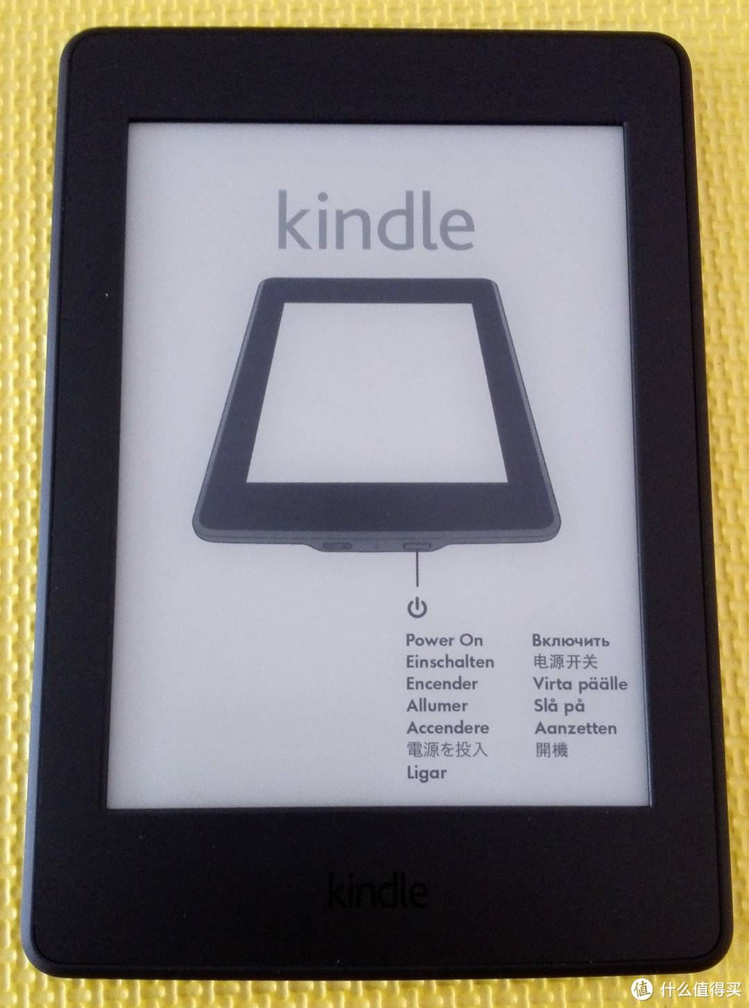 【签到福利】意外惊喜 Kindle Paperwhite 3 激动开箱，与KPW2简单对比