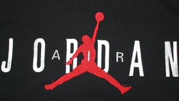 宝玉谈谈平民Air Jordan抢货之道 篇一：人生第一双Air Jordan & 大陆Nike官网抢鞋攻略 