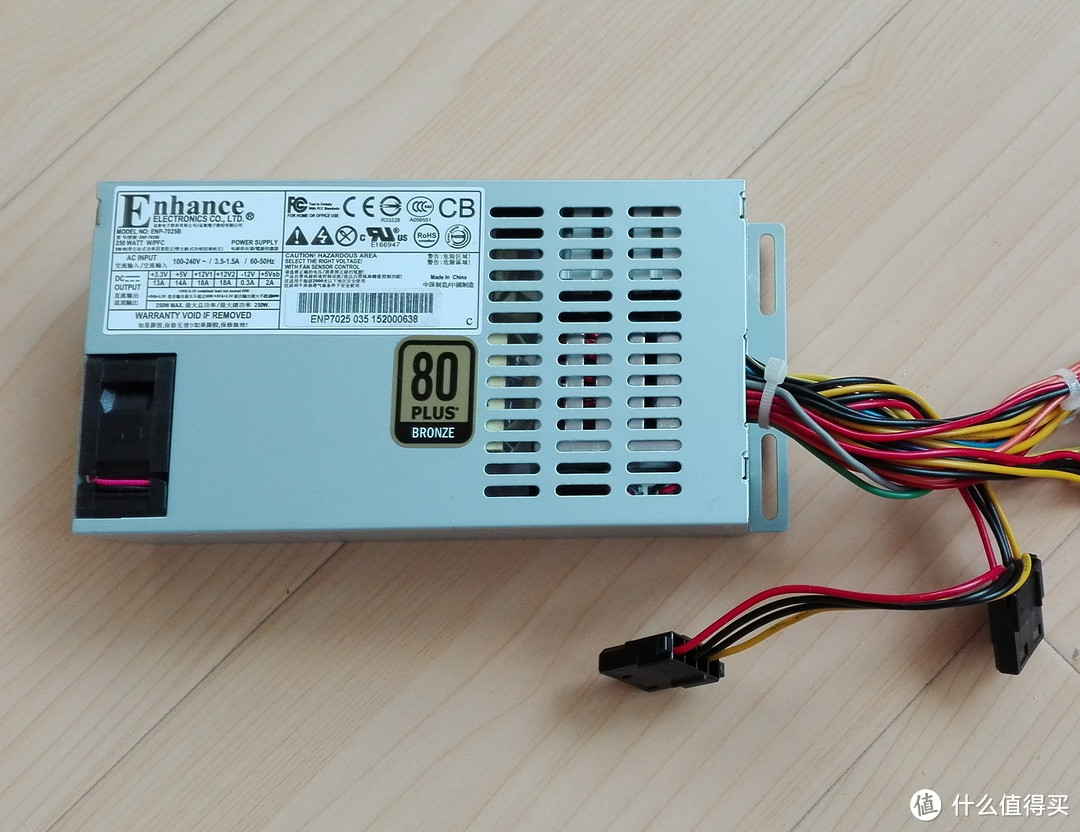 乔思伯V6 DIY 高性价比 NAS + HTPC 二合一家庭媒体中心：硬件篇