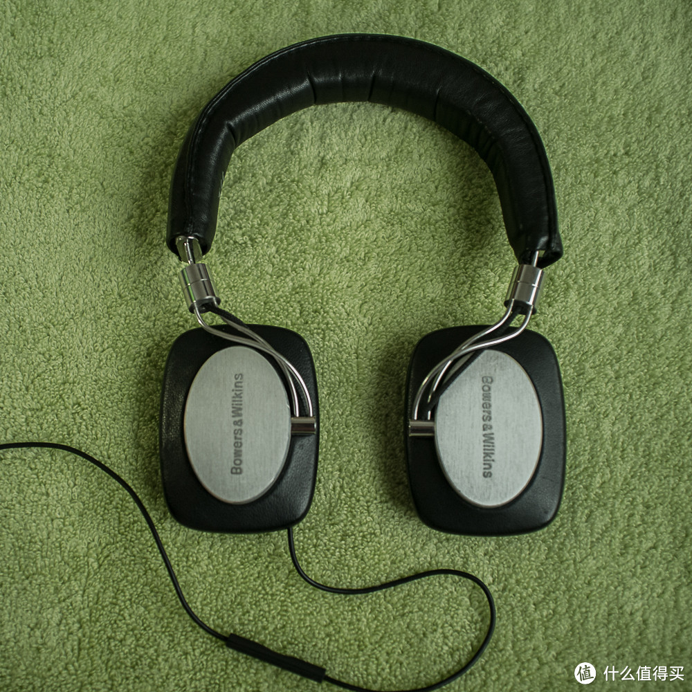 说说我用过的两款耳机：BOSE OE2i VS Bowers & Wilkins P5