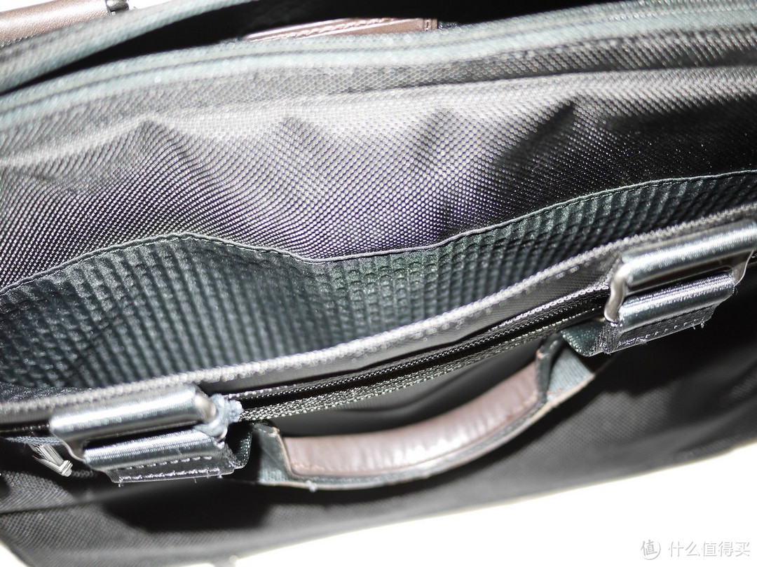 TUMI ALPHA BRAVO BROOKS SLIM BRIEF 手提商务包介绍及使用心得