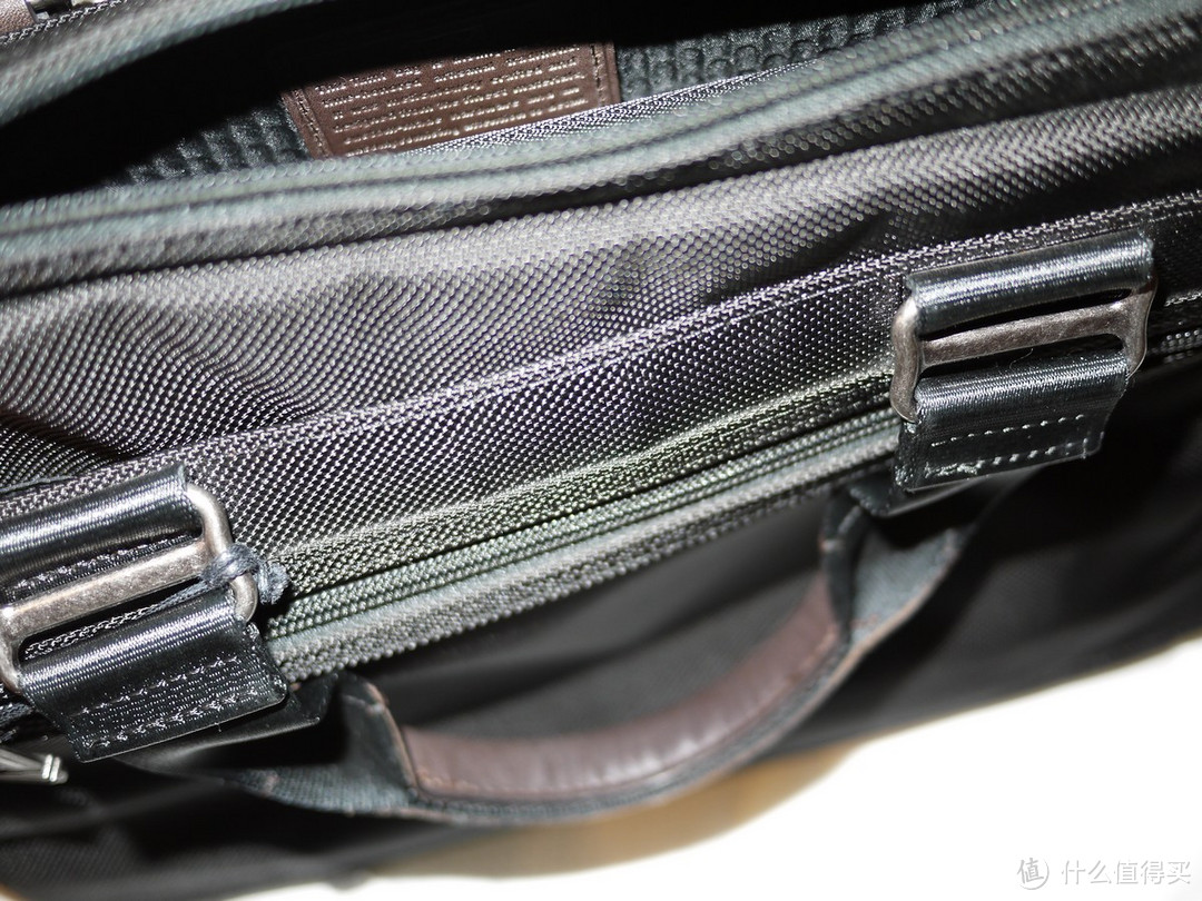 TUMI ALPHA BRAVO BROOKS SLIM BRIEF 手提商务包介绍及使用心得