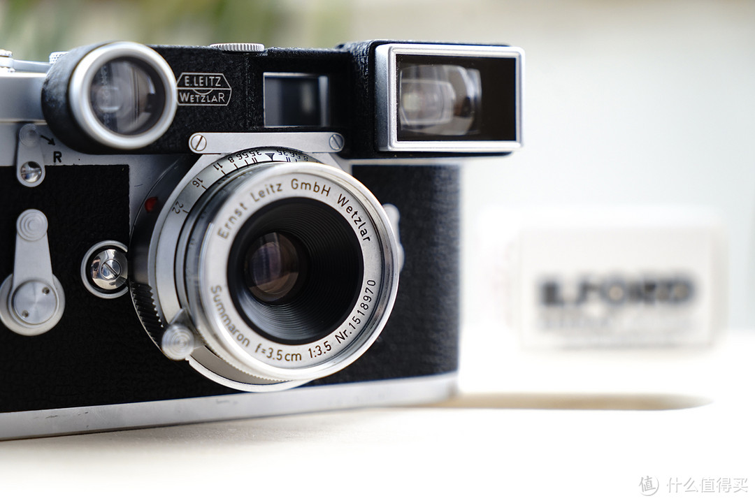 #首晒# 穿越半个多世纪的风尘：Leica 徕卡 M3+Leitz Summaron 35mm f3.5（眼镜版）