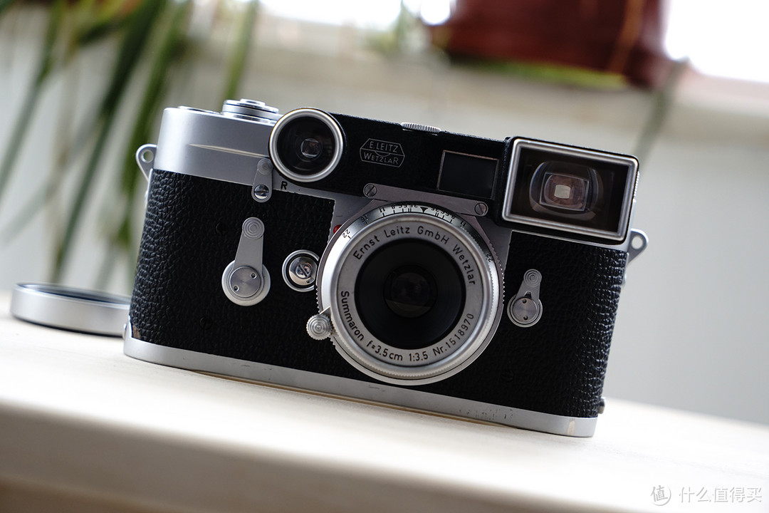 #首晒# 穿越半个多世纪的风尘：Leica 徕卡 M3+Leitz Summaron 35mm f3.5（眼镜版）