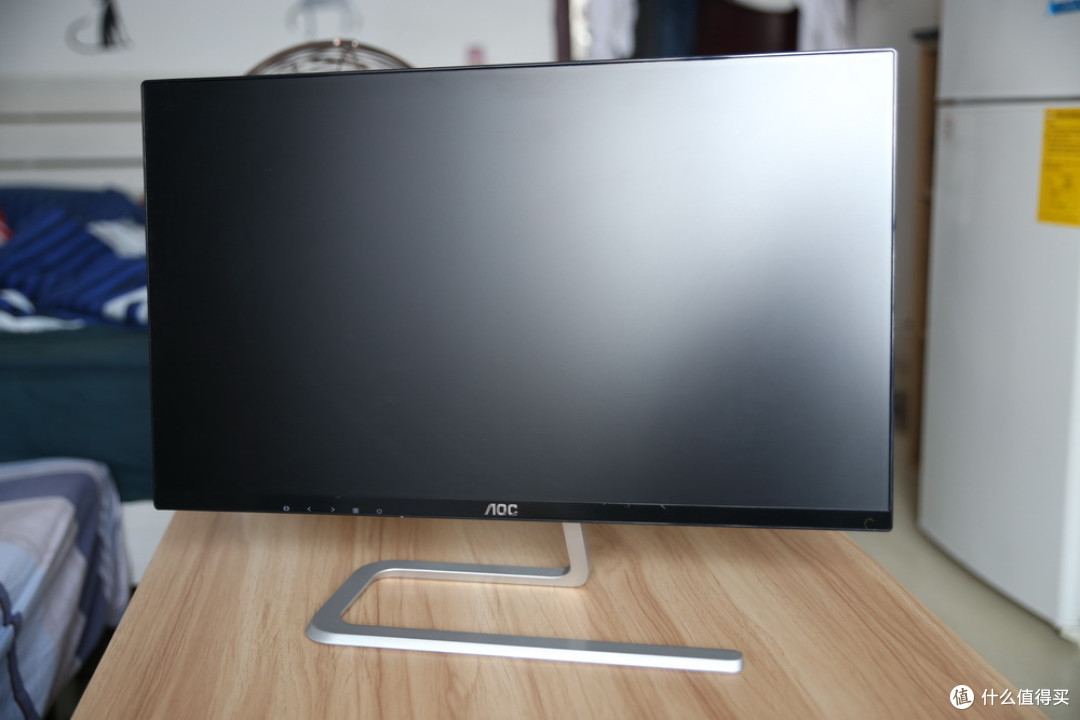 刀锋伍 AOC I2481FX 显示器 开箱体验