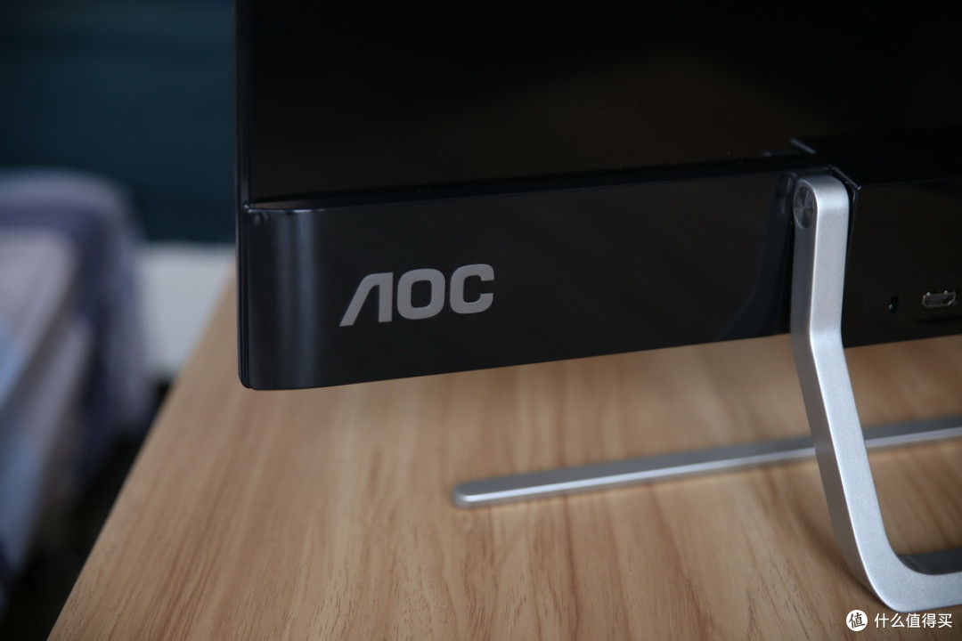 刀锋伍 AOC I2481FX 显示器 开箱体验