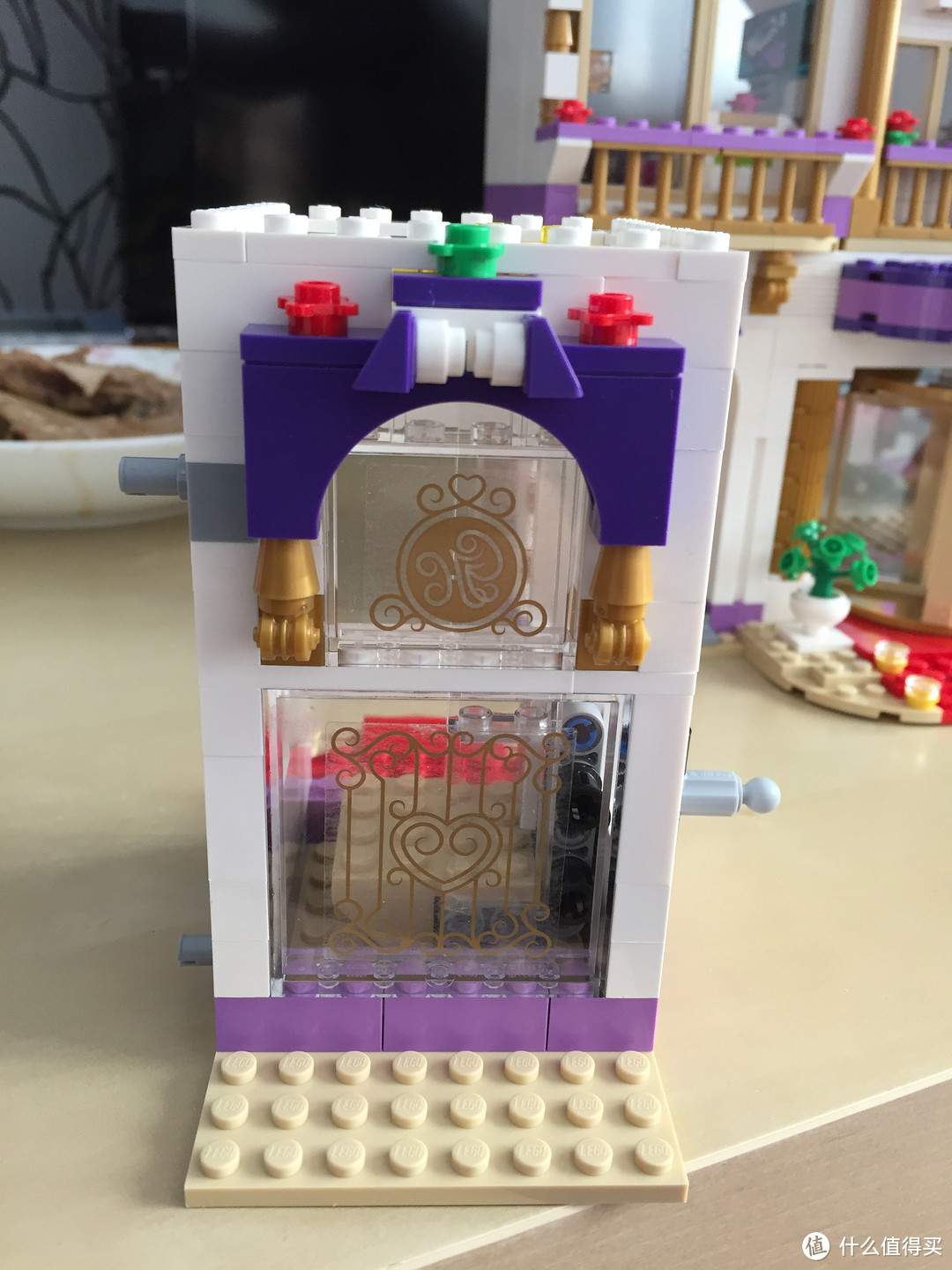 伪乐高迷的首秀2:LEGO 乐高 Friends 41101 乐高女孩 心湖城大酒店