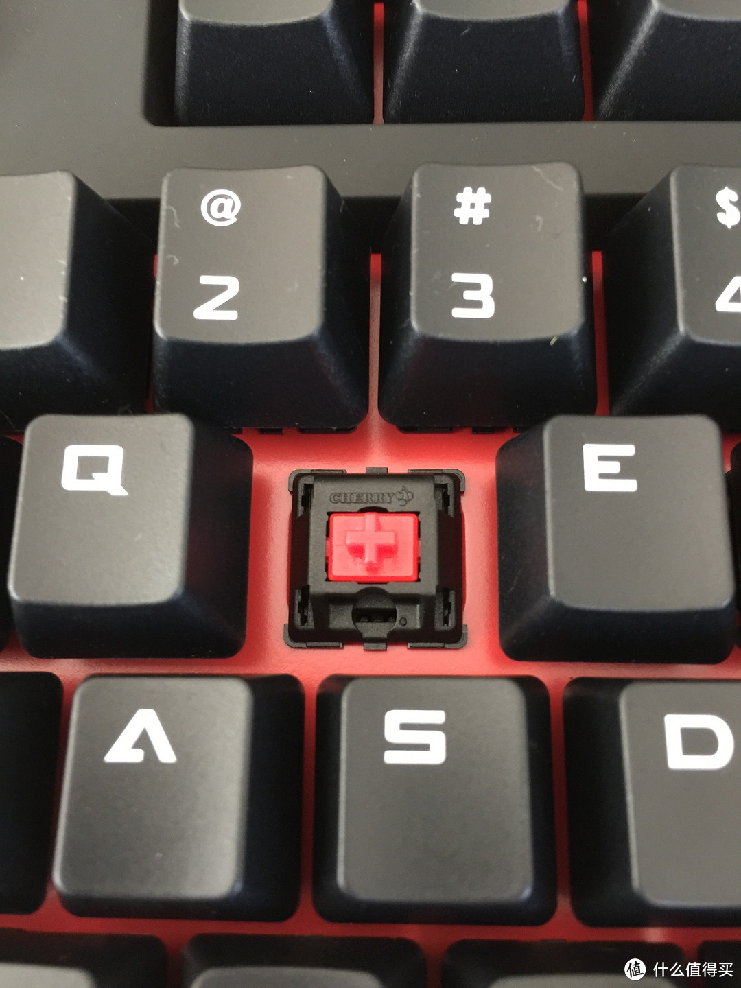 我的第一把机械键盘-酷冷至尊CoolerMaster烈焰枪台产红轴无背光拆箱