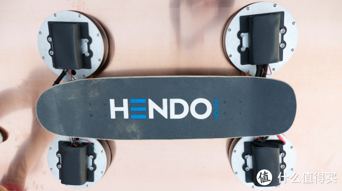 机动性稳定性均有提升：Hendo 公布 新一代Hoverboard 2.0 磁悬浮滑板
