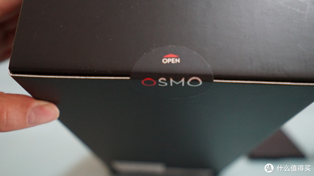 DJI大疆科技 OSMO(灵眸) 手持云台相机北美版开箱体验