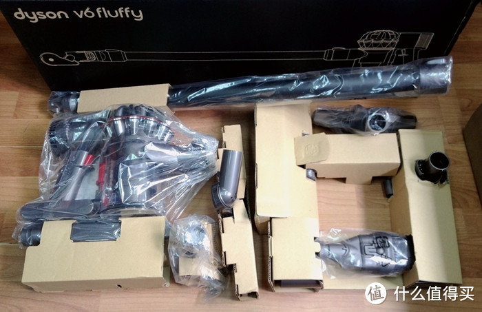 ebay首淘,酷黑的黑科技——Dyson 戴森 V6 Fluffy 无绳真空吸尘器