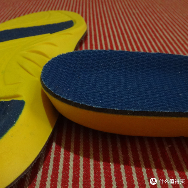 体验SOFSOLE舒足速乐 ATHLETE跑步鞋垫