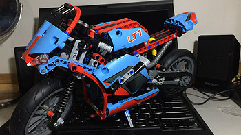 本命年的意外惊喜：LEGO 乐高 机械组 42036街头摩托赛车