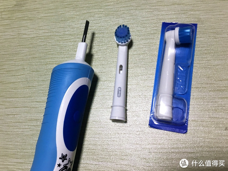 如雪宝一般的齿白——Oral-B 欧乐 Pro-Health For Me 充电式电动牙刷