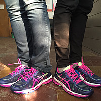 两双女款ASICS 亚瑟士 GEL-KAYANO 22 跑鞋 小记