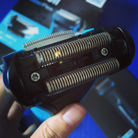 博朗 Water Flex WF2s 电动剃须刀使用感受(模式|质感|操作|清理|做工)