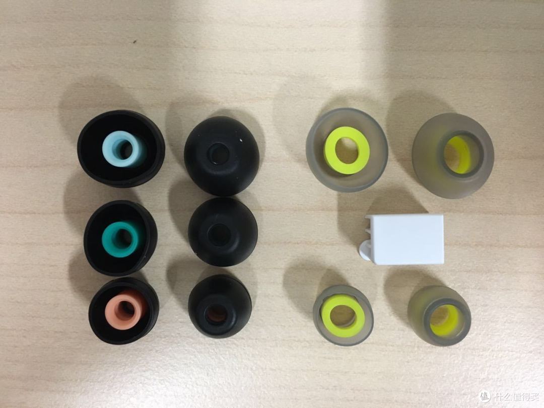 蓝牙?运动?HIFI?兼顾不如专深。 阿思翠 BX50 蓝牙HIFI高音质运动耳机测评