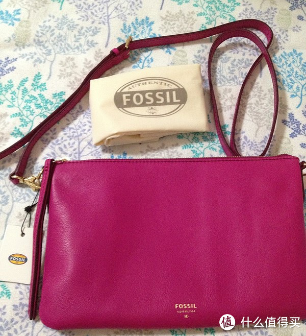 拿快递什么的最开心了：kate spade Small Harmony 单肩包 & Fossil Sydney 斜挎小包