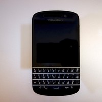 黑莓 Q10 手机外观展示(键盘|按键)