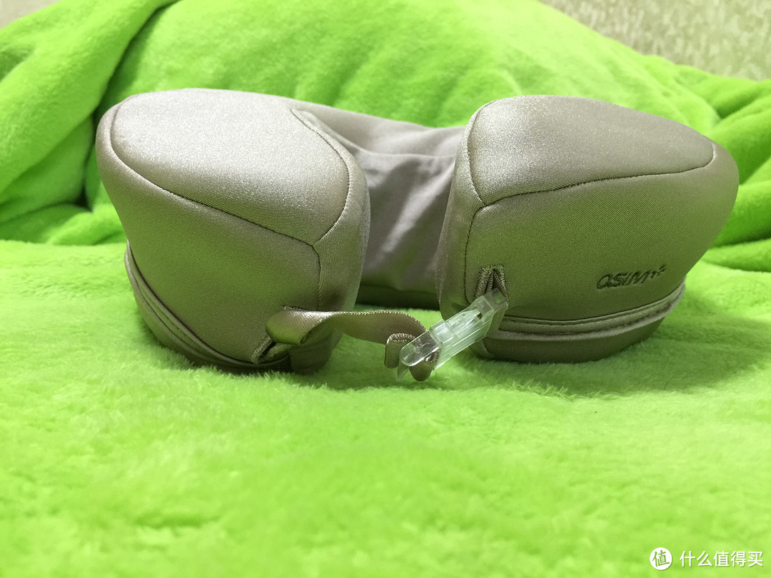 OSIM 傲胜 OS-140 uNek轻巧 按摩枕