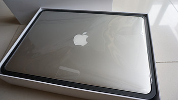 苹果 2018款 MacBook Pro 笔记本电脑使用感受(色彩|触摸板|系统|携带|电源)
