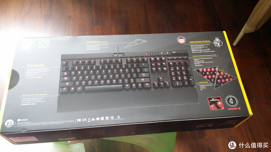 一个关于CORSAIR 海盗船 RGB 机械键盘的故事