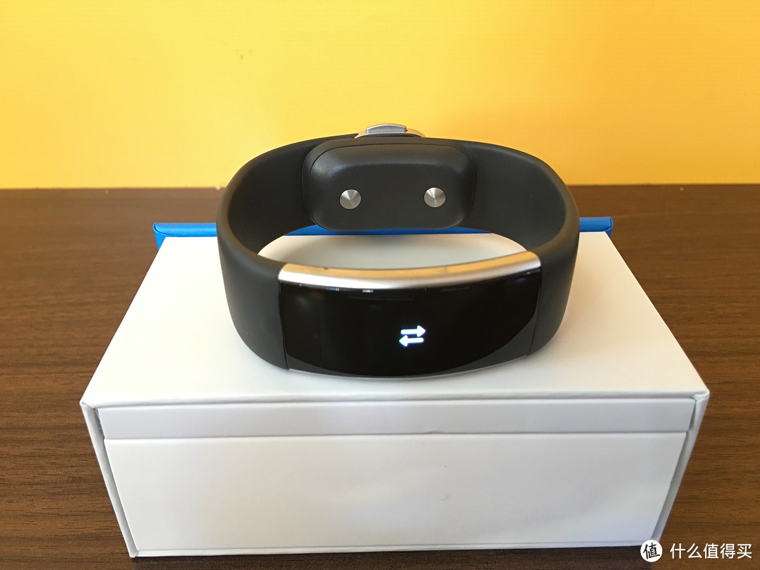 #首晒# 舒适贴合防侧漏：Microsoft 微软 band 2代 智能手环 开箱体验