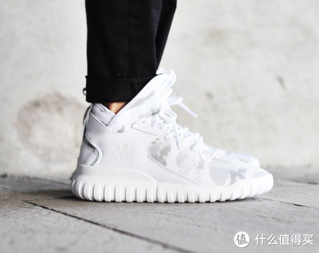 纯白迷彩诱惑：adidas Originals 释出 Tubular X “White Camo”配色设计